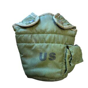 Vintage US Army Green Canvas Water Canteen Cover With Clips